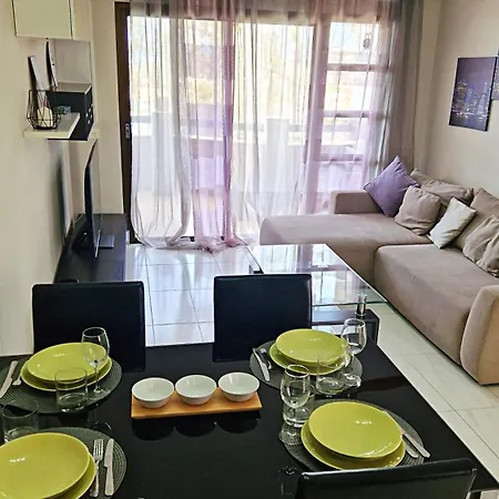 - Sea View Apartment Costa Adeje (Tenerife)